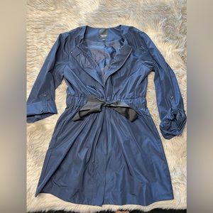 SOLD Simply Vera Rain Jacket